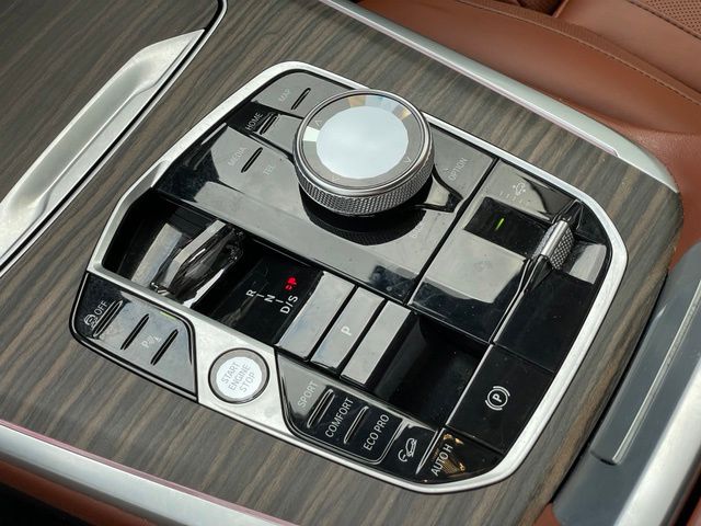 2023 BMW X7 40i - Photo 23