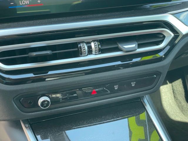 2023 BMW 3 Series 330i - Photo 20