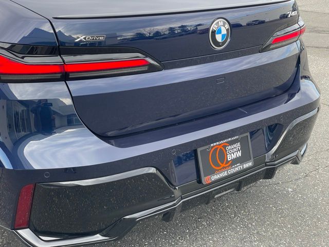 2026 BMW 7 Series 740i - Photo 36