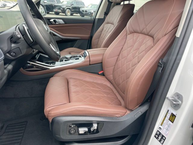 2026 BMW X7 40i - Photo 6