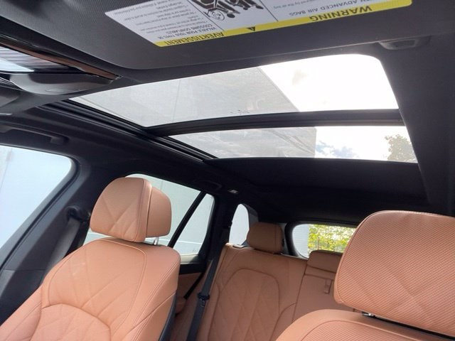 2026 BMW X5 50e - Photo 23