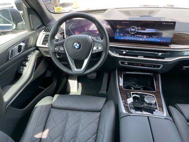 2026 BMW X5 40i - Photo 9