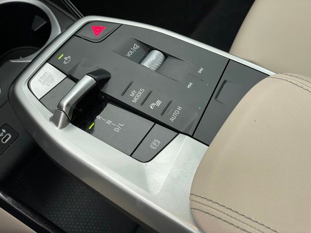 2023 BMW X1 28i - Photo 22