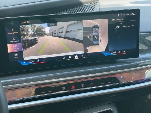 2026 BMW 7 Series 760i - Photo 17