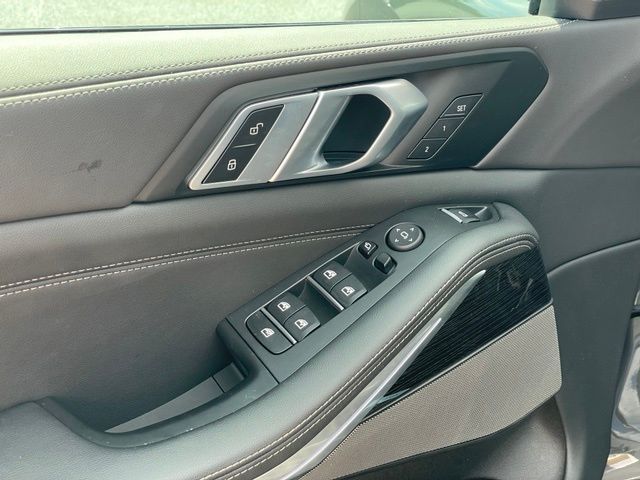 2026 BMW X5 40i - Photo 10