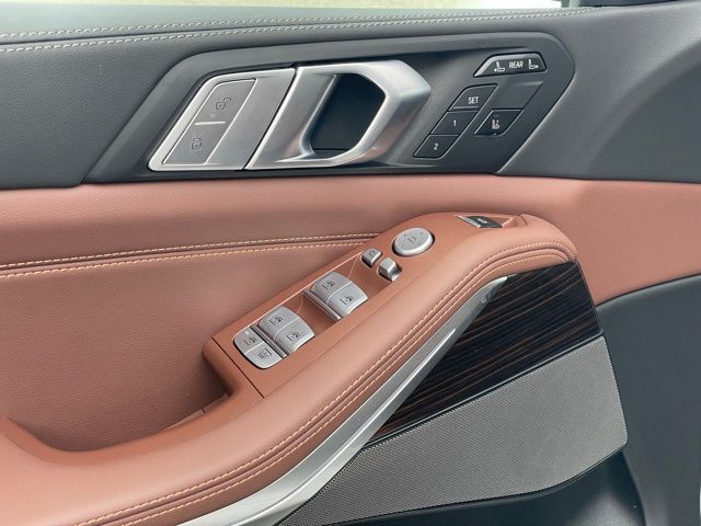 2026 BMW X7 40i - Photo 13