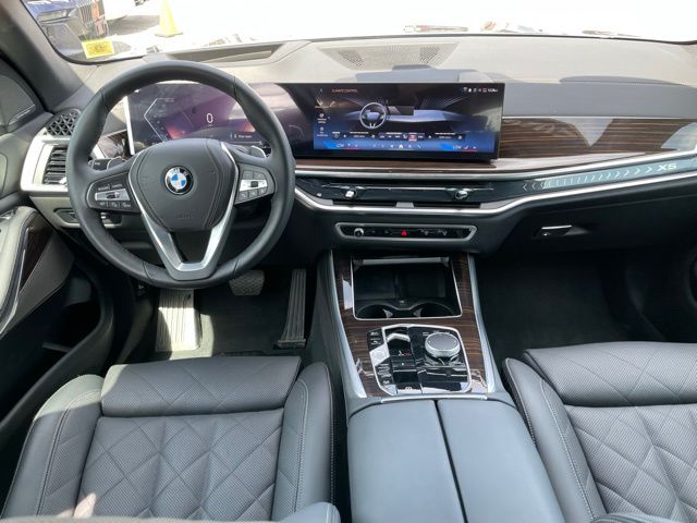 2026 BMW X5 40i - Photo 11