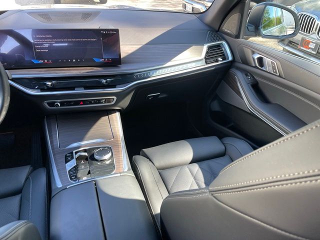 2026 BMW X5 40i - Photo 11
