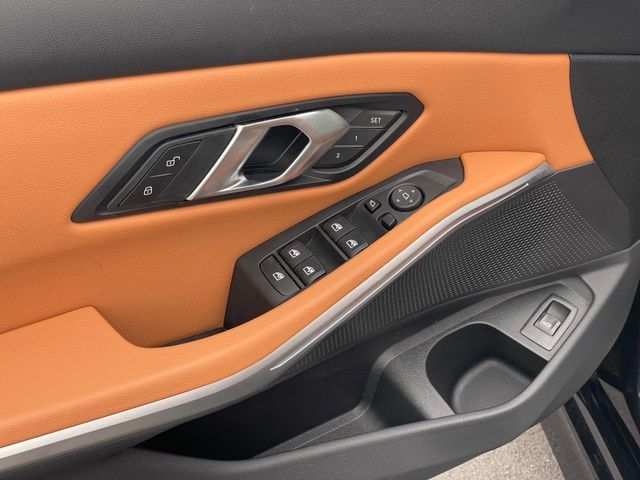 2024 BMW 3 Series 330i - Photo 12