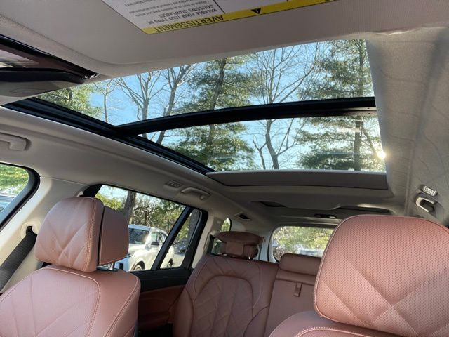 2026 BMW X7 40i - Photo 26