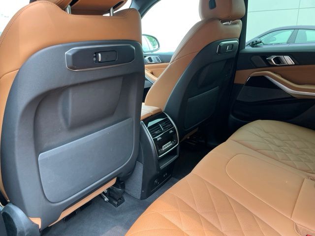 2026 BMW X5 40i - Photo 8
