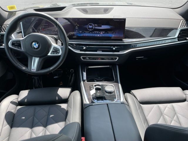 2026 BMW X5 40i - Photo 11