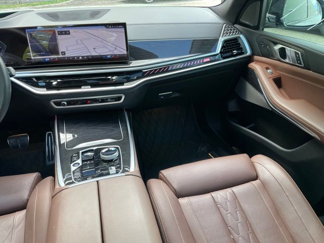 2024 BMW X7 M60i - Photo 8