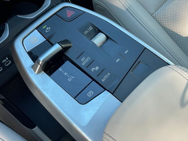 2023 BMW X1 28i - Photo 24