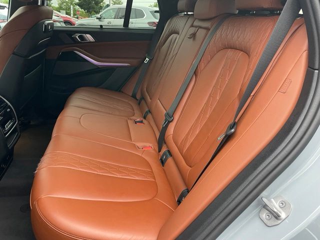2024 BMW X5 M60i - Photo 7