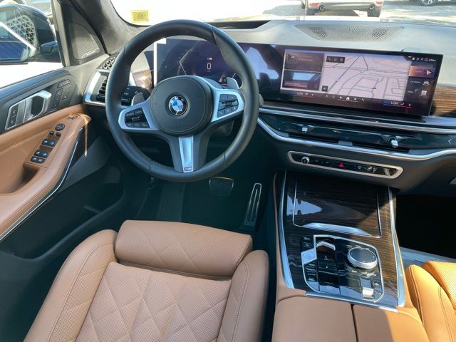 2026 BMW X7 40i - Photo 8