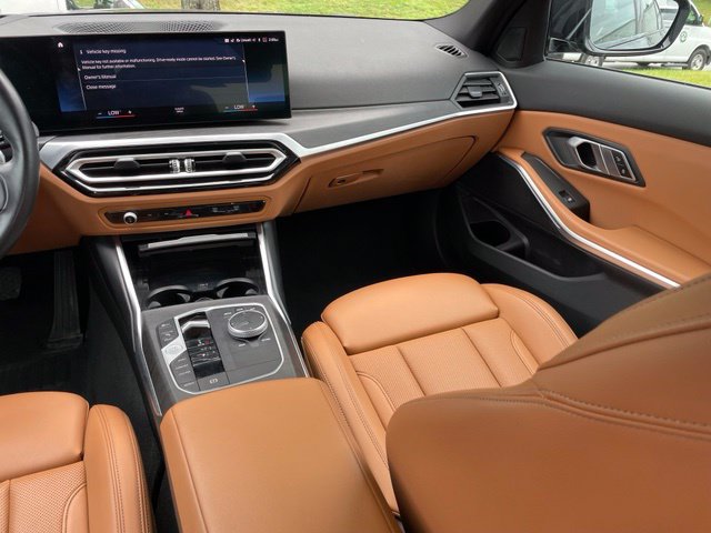 2023 BMW 3 Series 330i - Photo 9