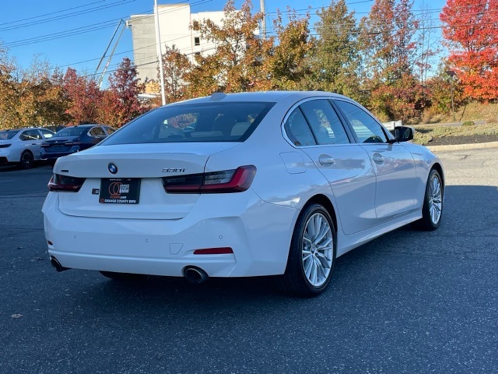 Certified 2023 BMW 330i xDrive Sedan