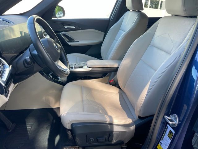 2023 BMW X1 28i - Photo 6