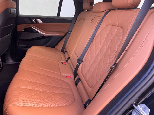 2026 BMW X5 50e - Photo 7