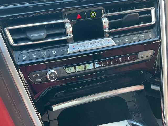 2026 BMW 8 Series 840i - Photo 20