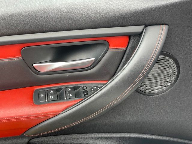2017 BMW M3 Sedan Base - Photo 12