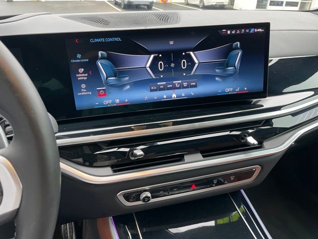 2024 BMW X5 M60i - Photo 21