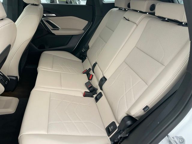 2023 BMW X1 28i - Photo 7
