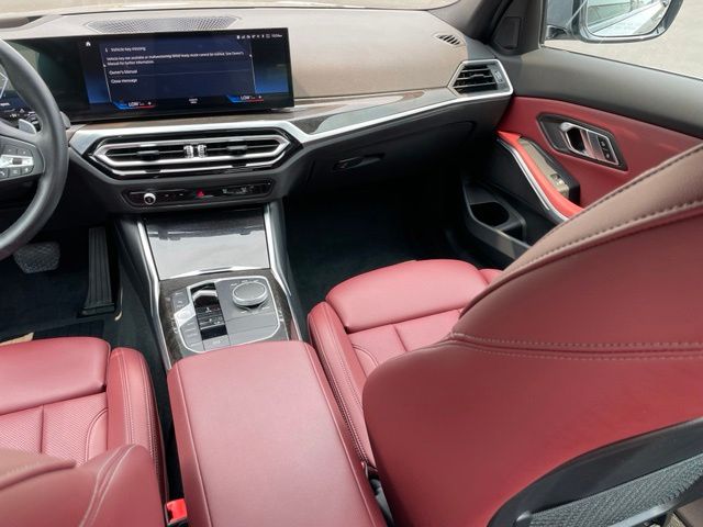2023 BMW 3 Series 330i - Photo 10