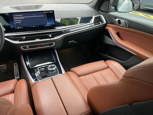 2024 BMW X5 M60i - Photo 10