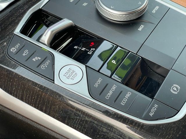 2023 BMW 3 Series 330i - Photo 24