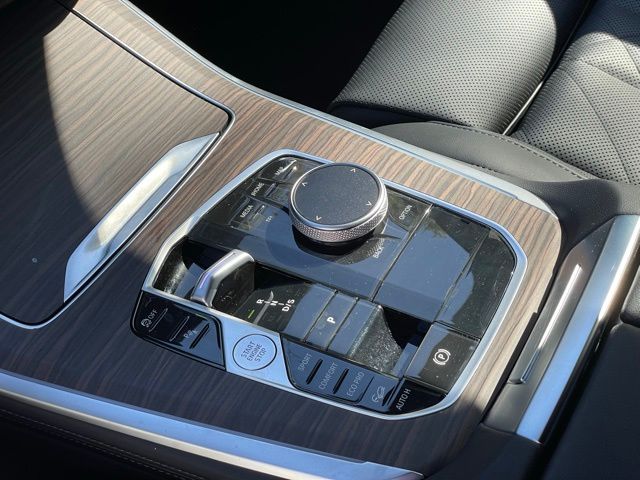 2026 BMW X5 40i - Photo 22