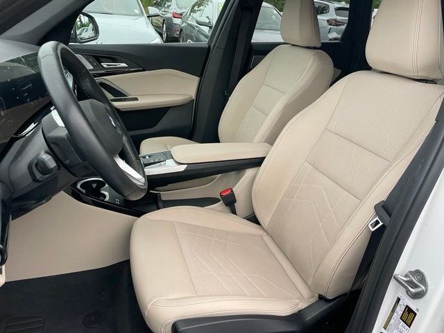 2023 BMW X1 28i - Photo 6