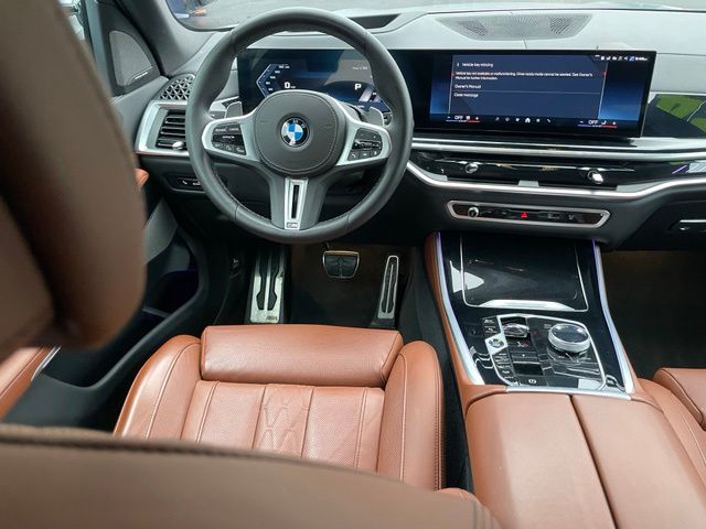 2024 BMW X5 M60i - Photo 9