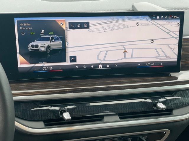2026 BMW X7 40i - Photo 19
