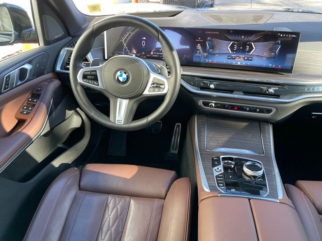 2026 BMW X5 40i - Photo 10