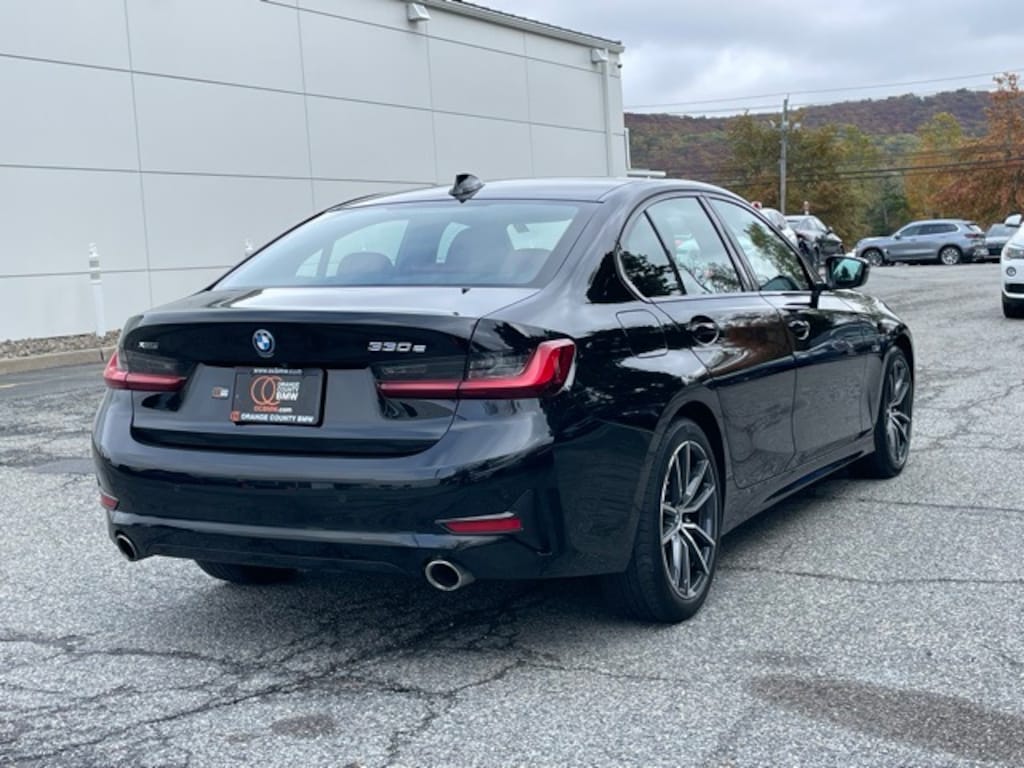 Used 2022 BMW 330e xDrive Sedan