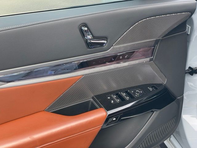 2025 BMW 7 Series 760i - Photo 15