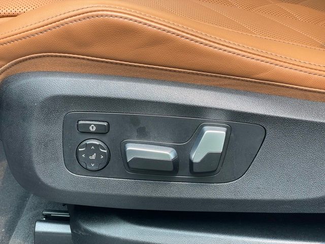 2026 BMW X5 40i - Photo 13