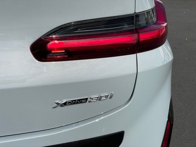 2024 BMW X4 30i - Photo 28