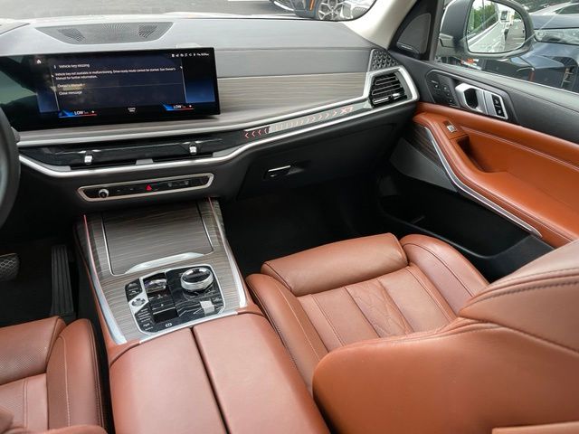 2023 BMW X7 40i - Photo 11