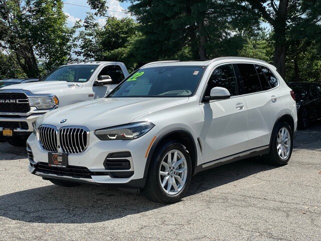 2022 Bmw X5 xDrive40i photo 2
