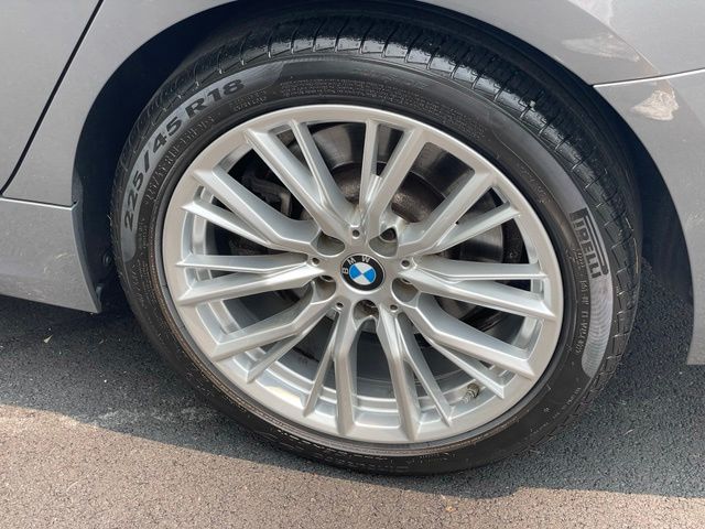 2023 BMW 3 Series 330i - Photo 29