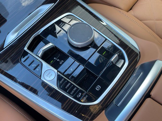 2026 BMW X5 50e - Photo 21