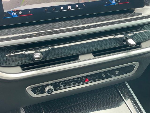 2026 BMW X5 40i - Photo 24