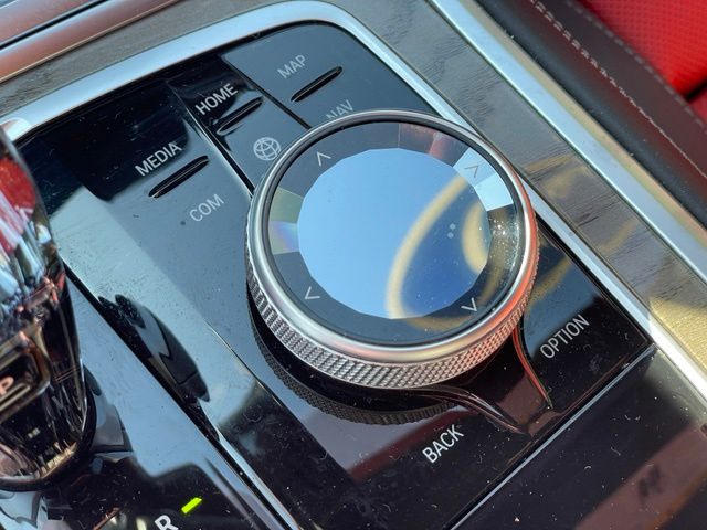 2026 BMW 8 Series 840i - Photo 23