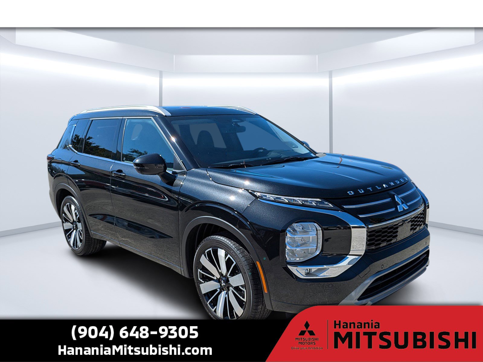 2025 Mitsubishi Outlander SEL's photo