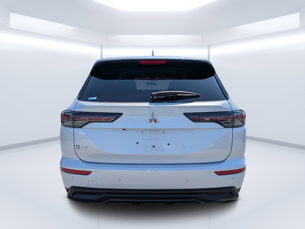 New 2026 Mitsubishi Outlander ES SUV