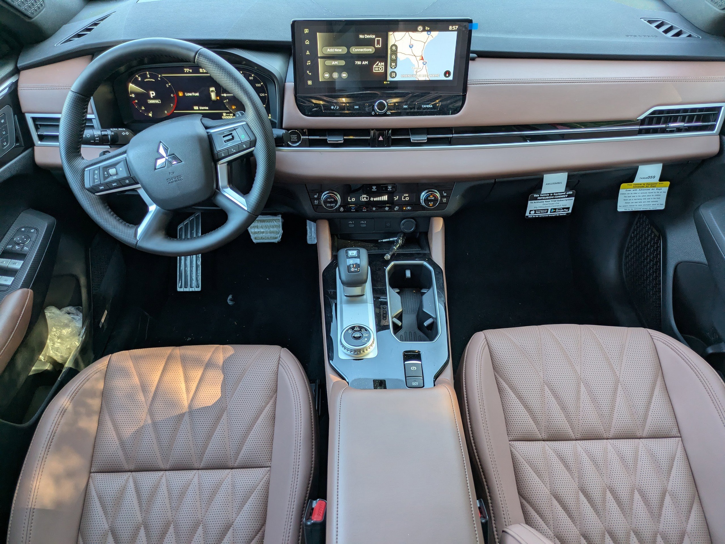 2025 Mitsubishi Outlander SEL - Photo 15
