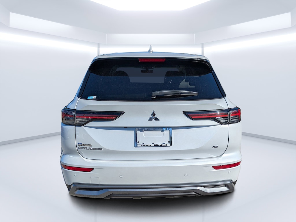 New 2025 Mitsubishi Outlander SE SUV